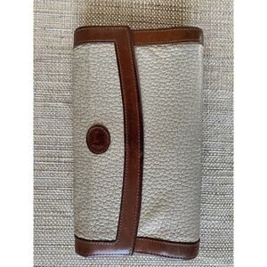 DOONEY & BOURKE Vintage Kiss Lock Pebbled Leather Checkbook Wallet Cream Color